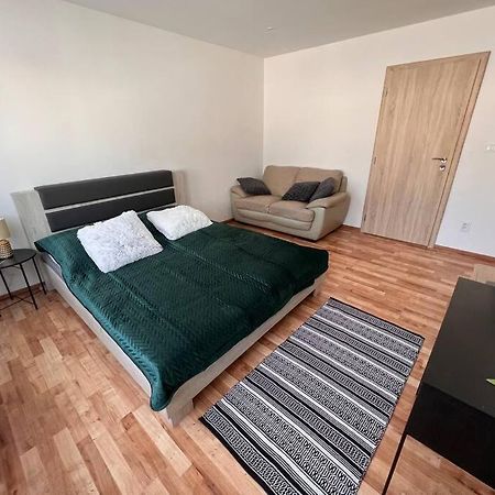 Apartman Centrum Sturka Martin Exterior photo